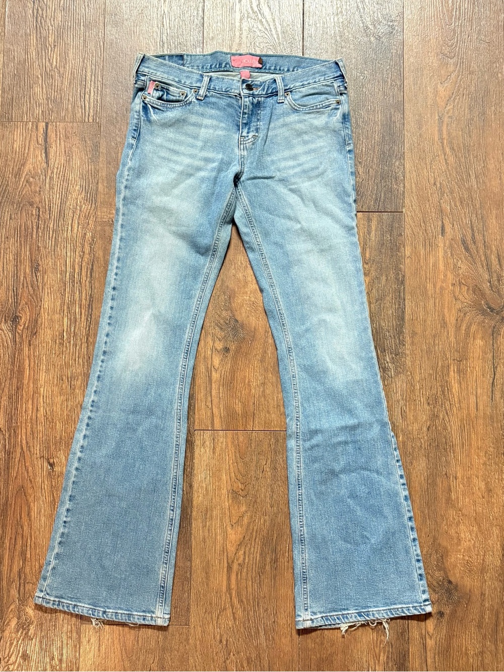 VTG Y2K Hollister low rise flare light wash jeans - pink label